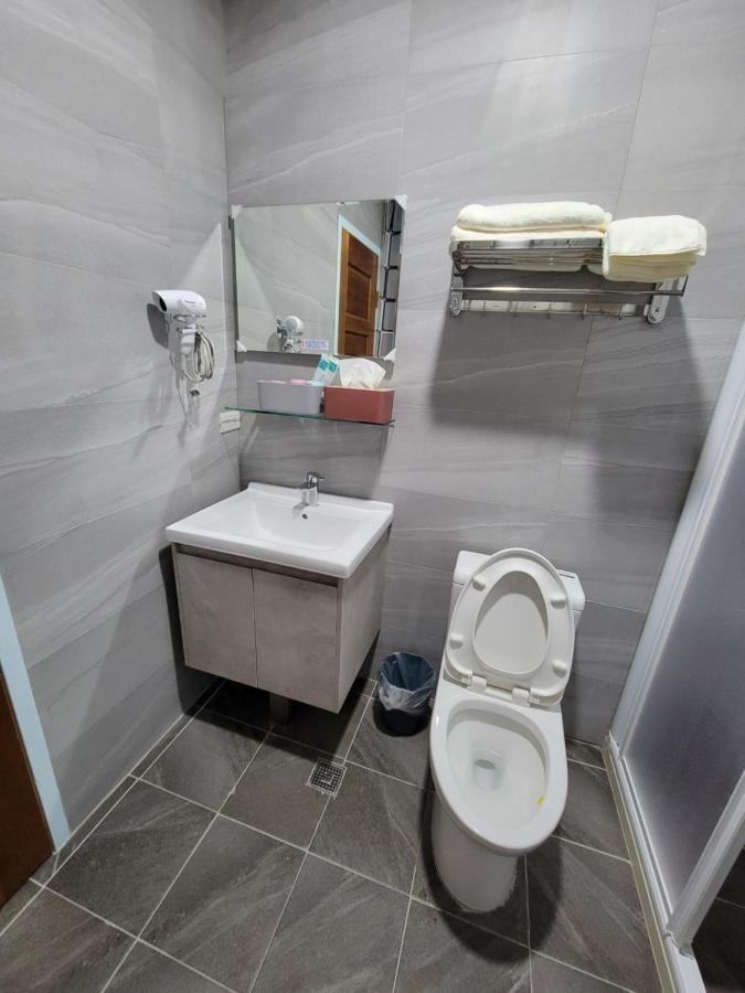 東步道 Apartment Kota Hualien Bagian luar foto